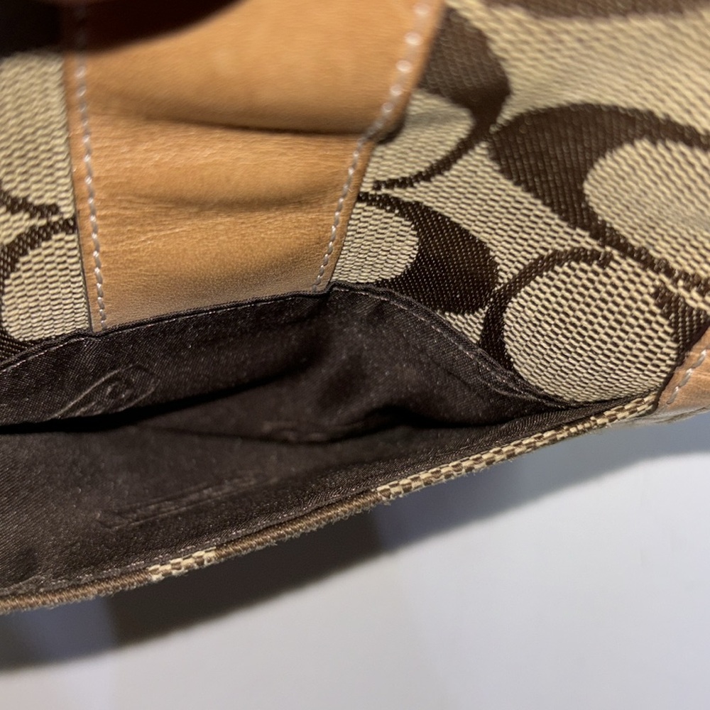 Coach Signature Wallet Tan Coach Wallet Folded Snap Coach Classic Wallet - Picture 15 of 16